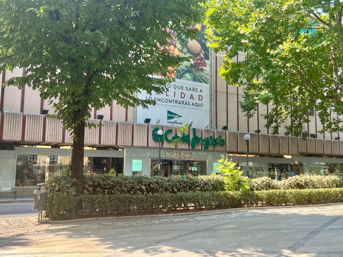 Bns Central Suites Granada Eksteriør billede